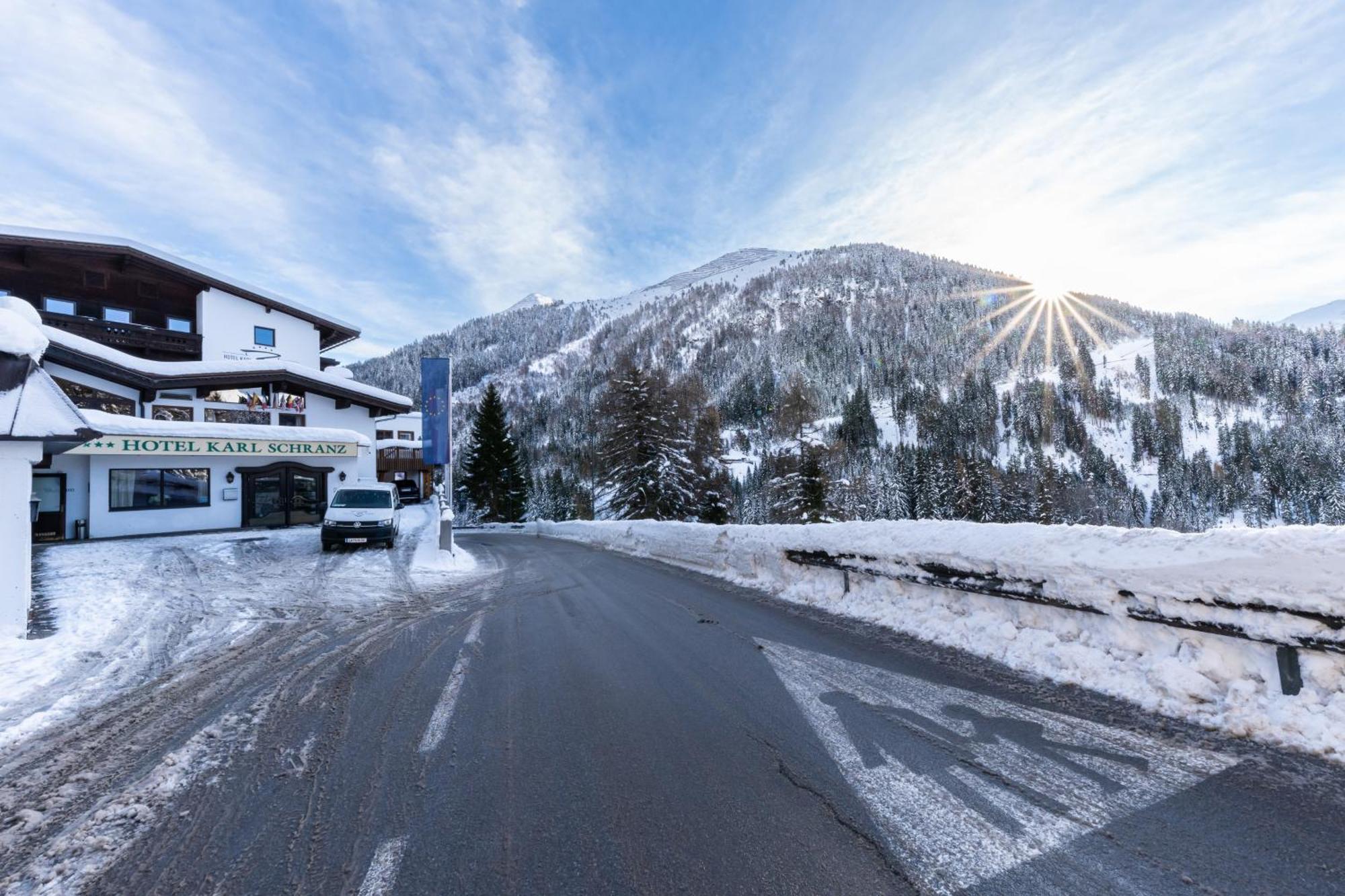 Hotel Karl Schranz ซังคท์อันทอนอัมอาร์ลแบร์ก ภายนอก รูปภาพ