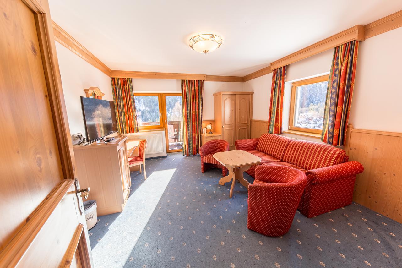 Hotel Karl Schranz ซังคท์อันทอนอัมอาร์ลแบร์ก ภายนอก รูปภาพ