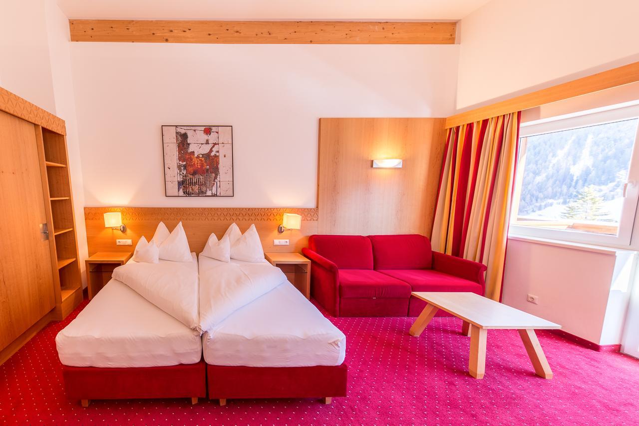 Hotel Karl Schranz ซังคท์อันทอนอัมอาร์ลแบร์ก ภายนอก รูปภาพ