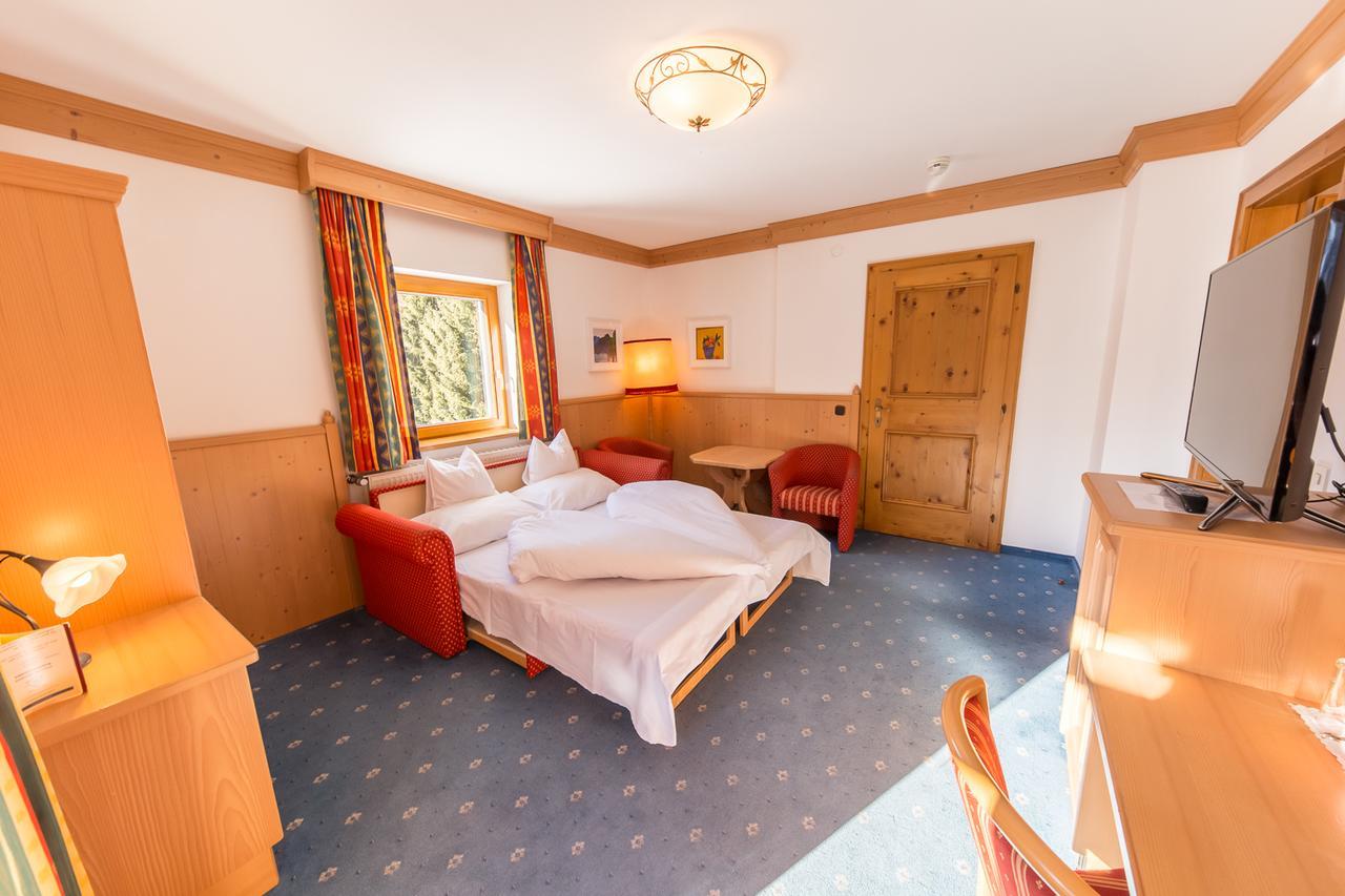 Hotel Karl Schranz ซังคท์อันทอนอัมอาร์ลแบร์ก ภายนอก รูปภาพ