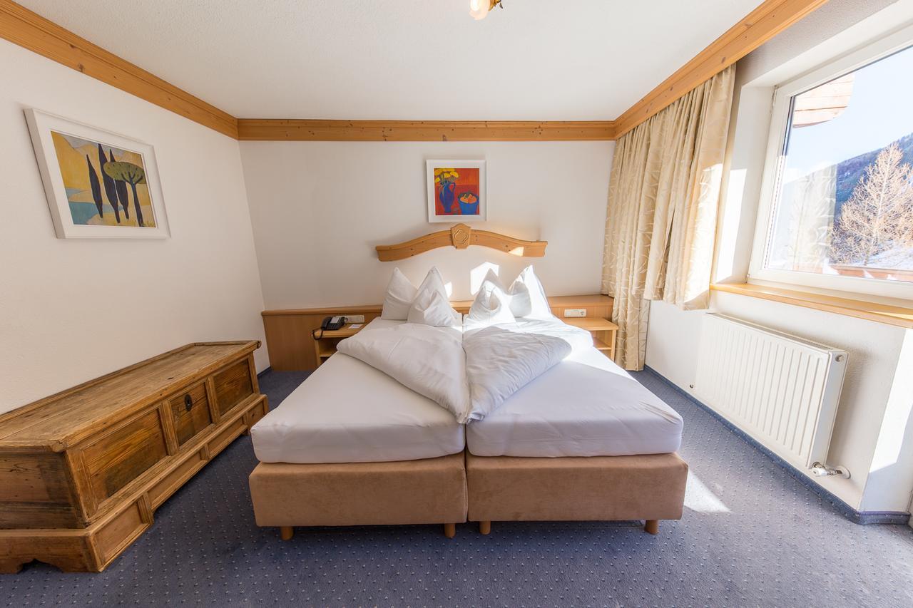 Hotel Karl Schranz ซังคท์อันทอนอัมอาร์ลแบร์ก ภายนอก รูปภาพ