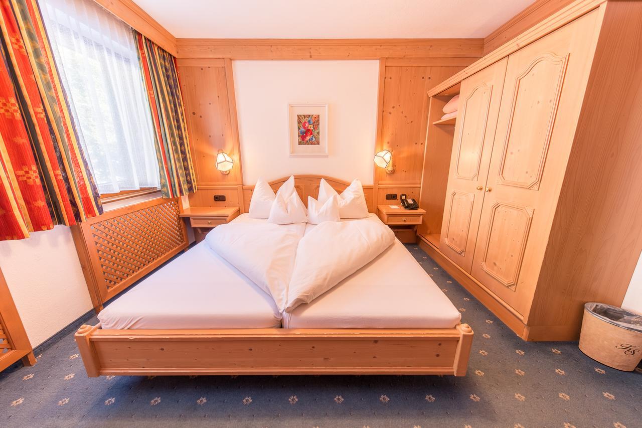 Hotel Karl Schranz ซังคท์อันทอนอัมอาร์ลแบร์ก ภายนอก รูปภาพ